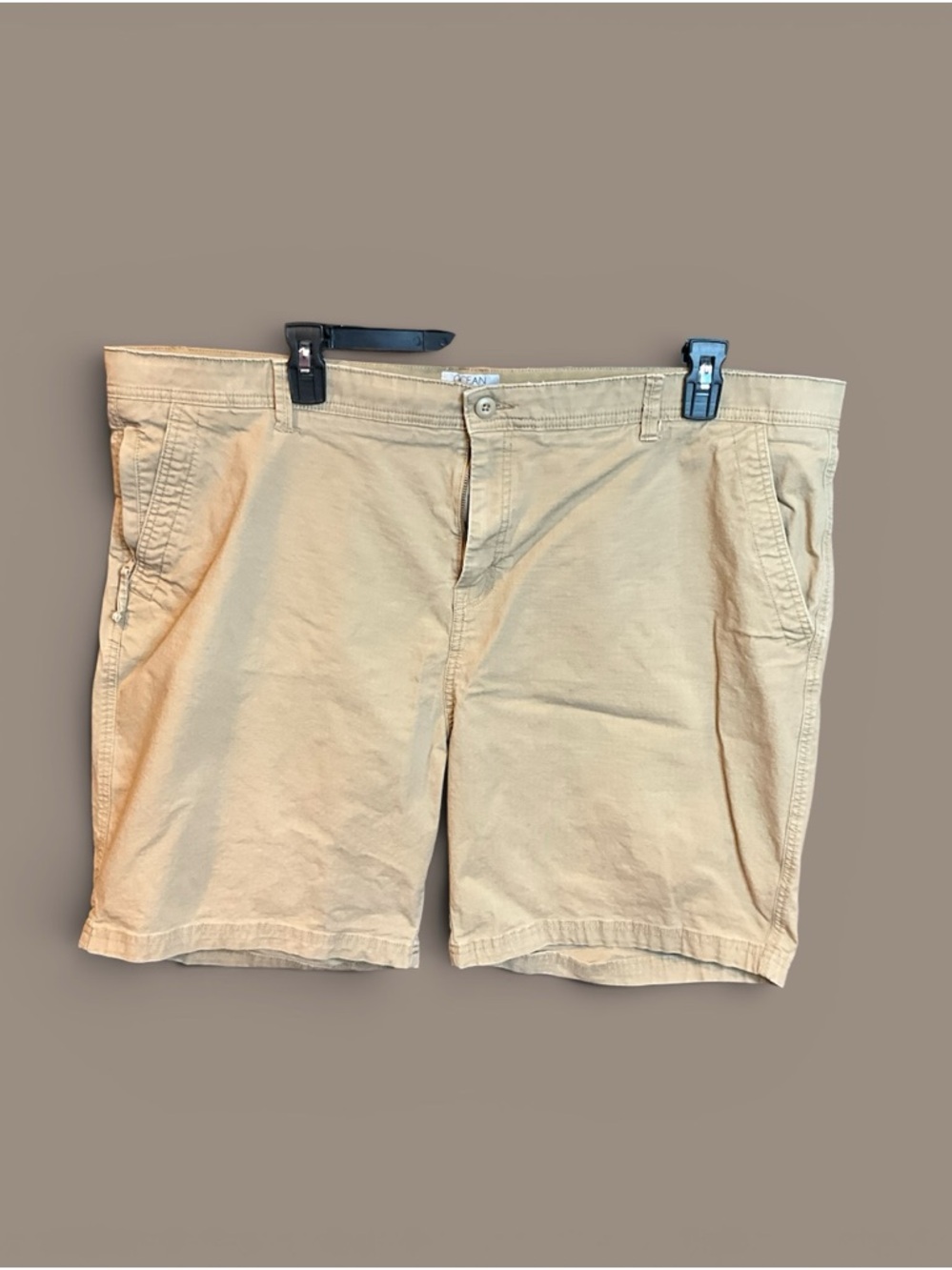 Men's Flat Front Khaki Shorts, size 44